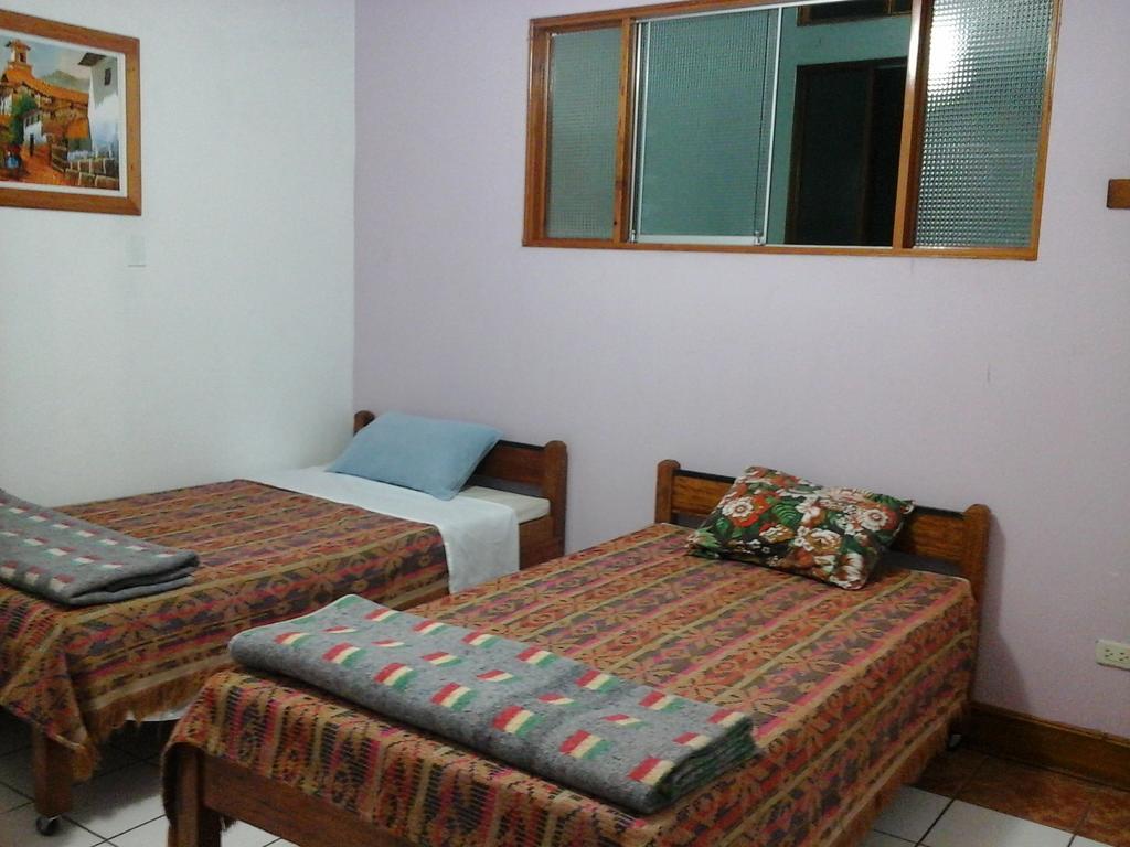 Hostal Yaki Lima Quarto foto