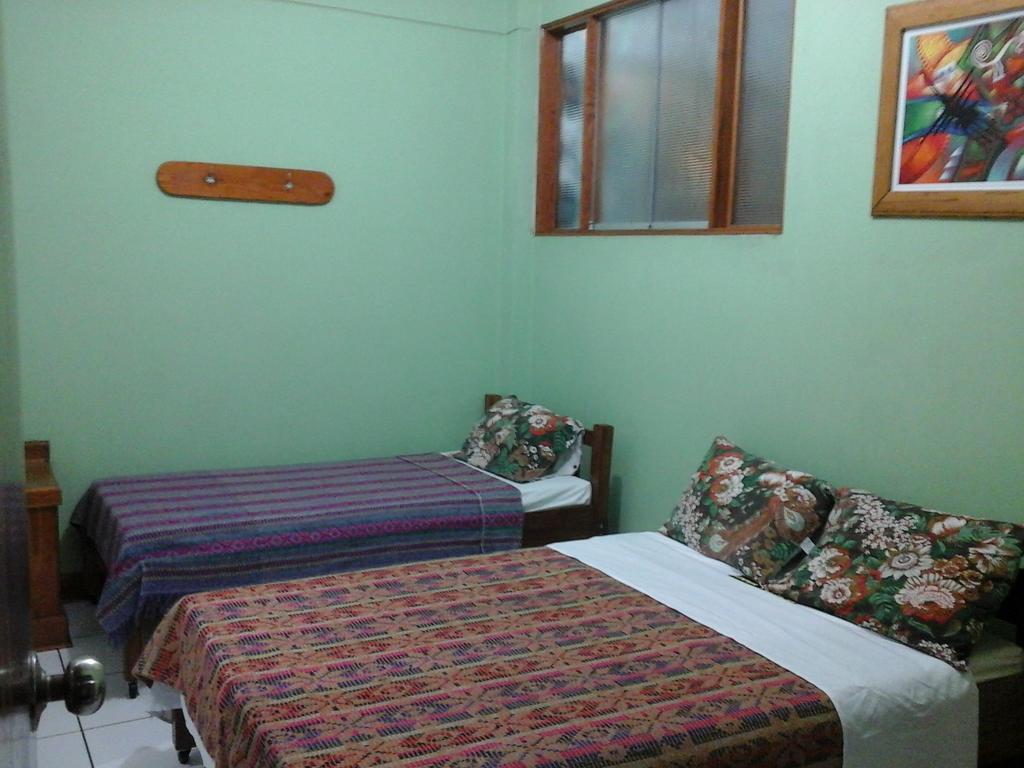 Hostal Yaki Lima Quarto foto