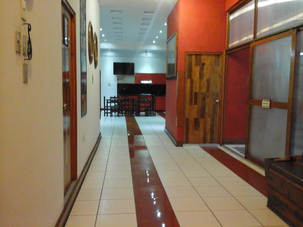 Hostal Yaki Lima Exterior foto